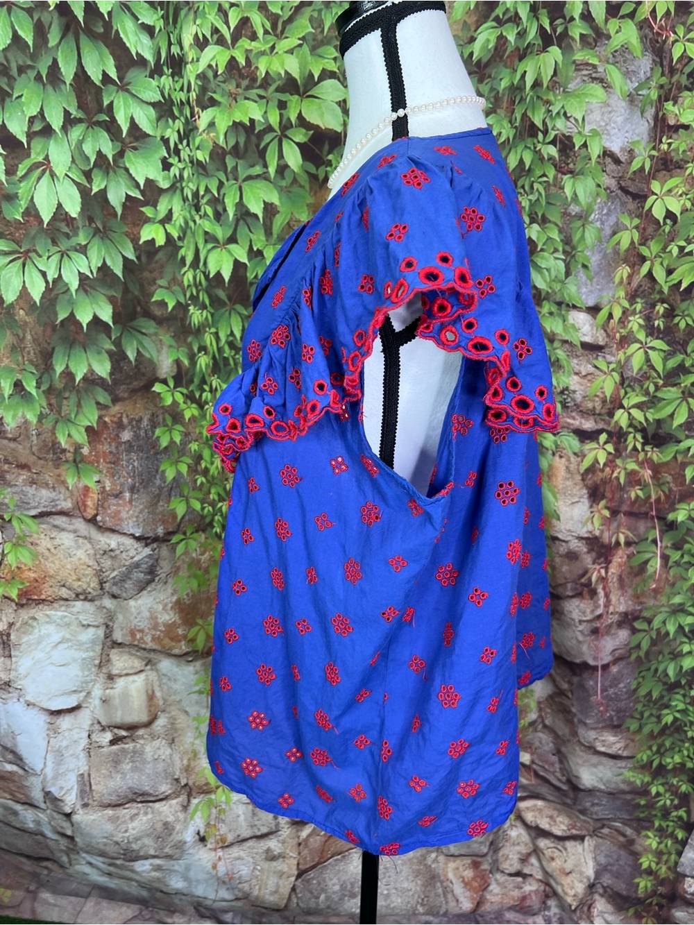 JW STYLE Bohemian Resortwear Blue Ruffled Sleeve Tope with Red Embroidery, XL - Picture 6 of 12